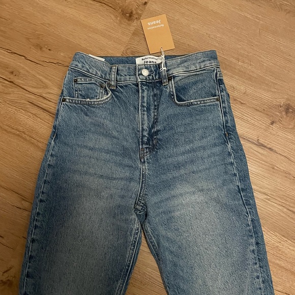 Reformation Liza Ultra High Rise Straight Jean in Malta - Size 25, NWT - Picture 4 of 6
